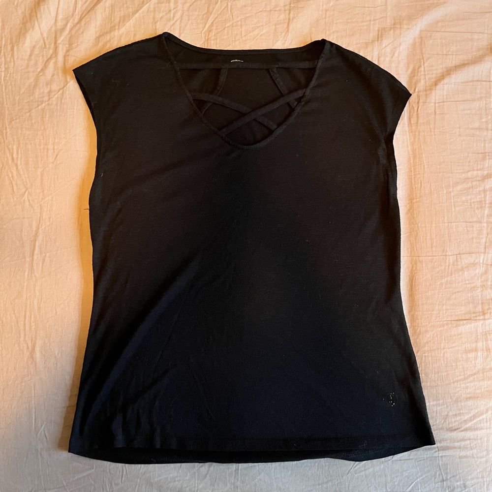 Black semi formal tee shirt